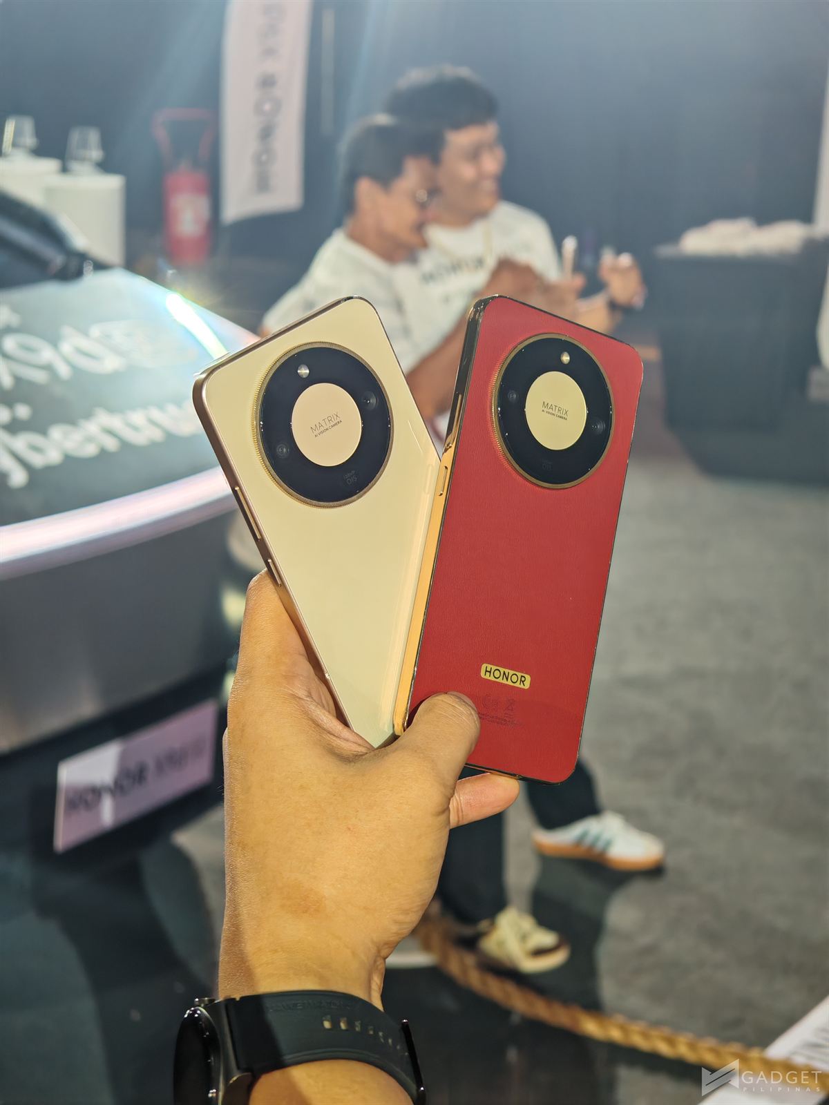 HONOR X9d 5G vs Tesla Cybertruck Event (161)