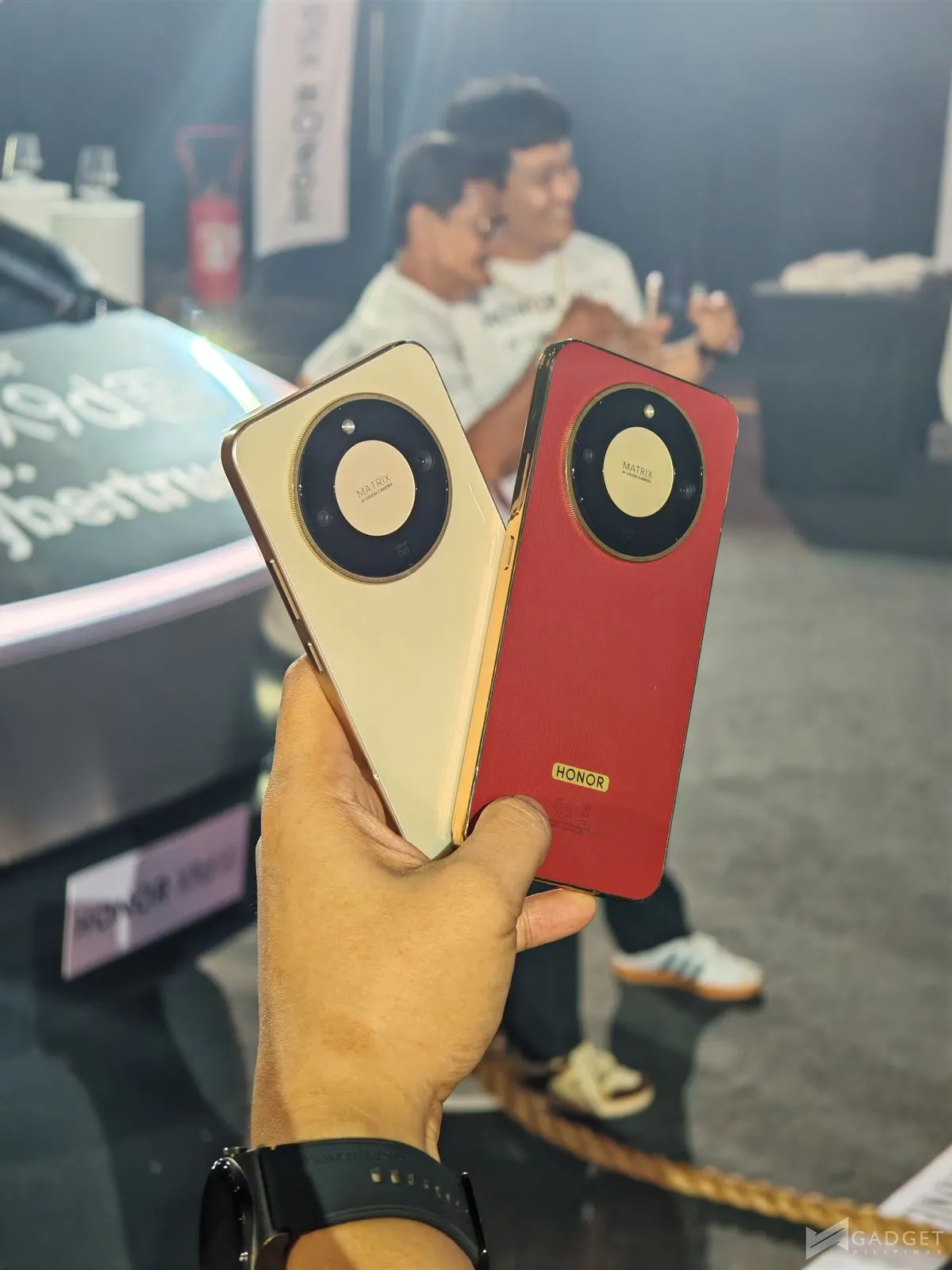 HONOR X9d 5G vs Tesla Cybertruck Event (161)