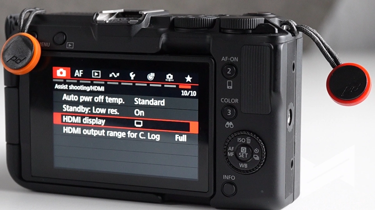 Canon EOS R50V 12