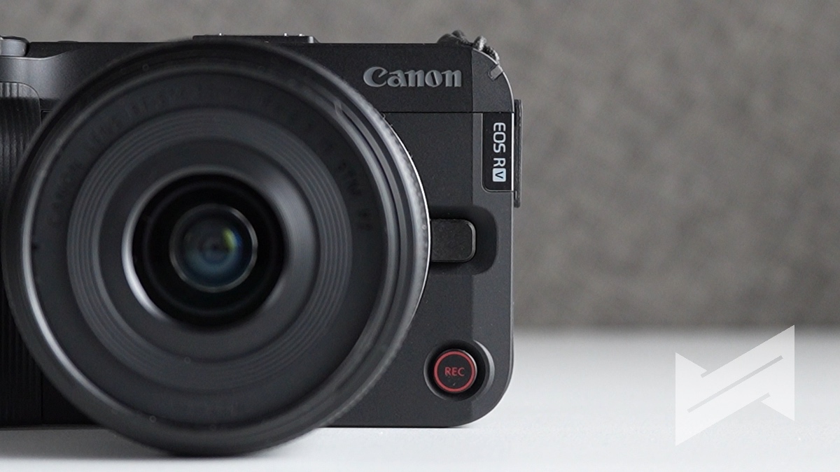 Canon EOS R50V 5