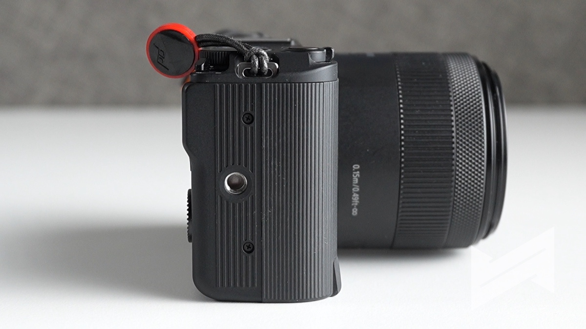 Canon EOS R50V 8