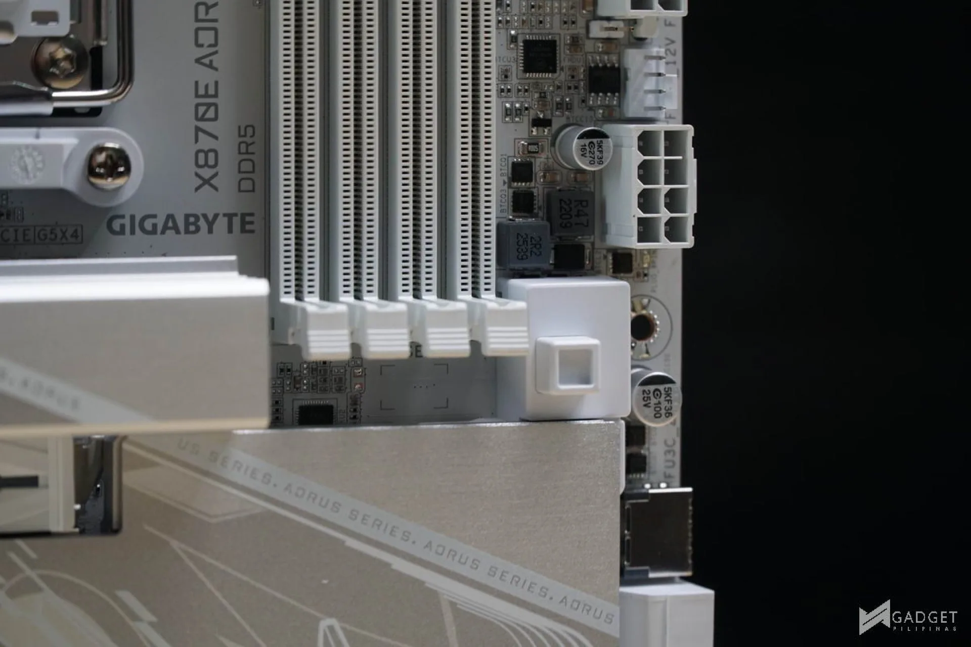 Gigabyte X870E Aorus Elite X3D ICE Review 088