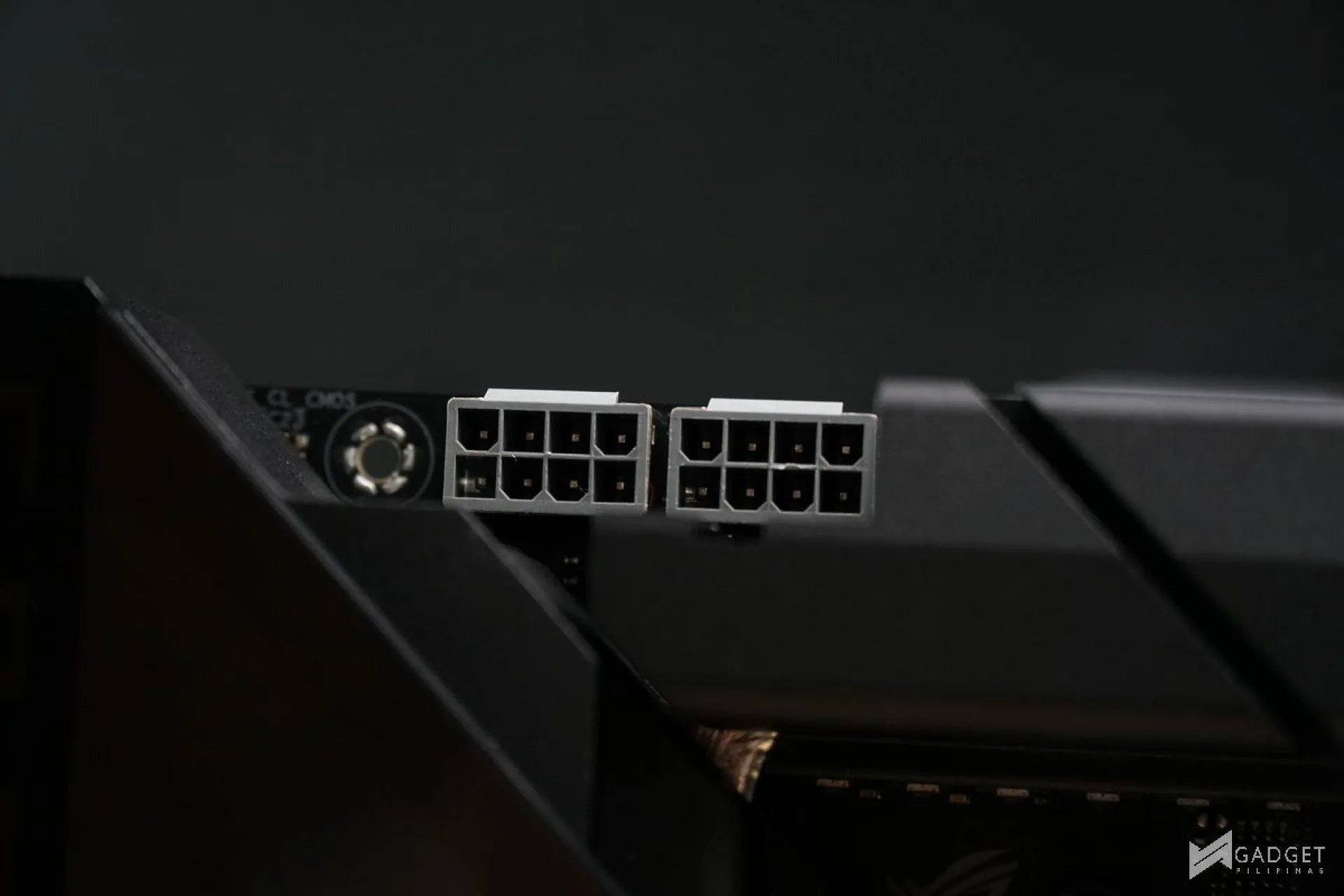 ASUS ROG Crosshair X870E Dark Hero Review 096