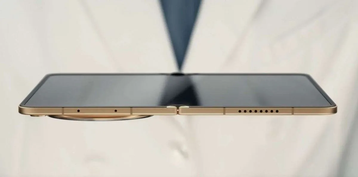 OPPO Find N6 7