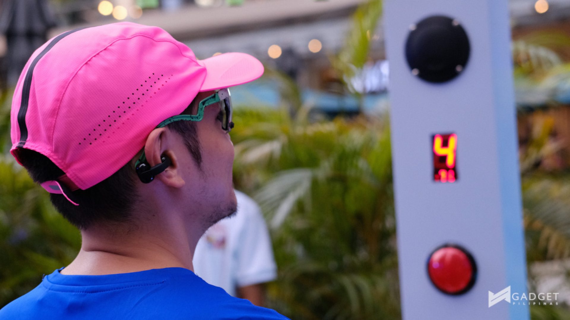 Sony LinkBuds Clip Uptown Run activities