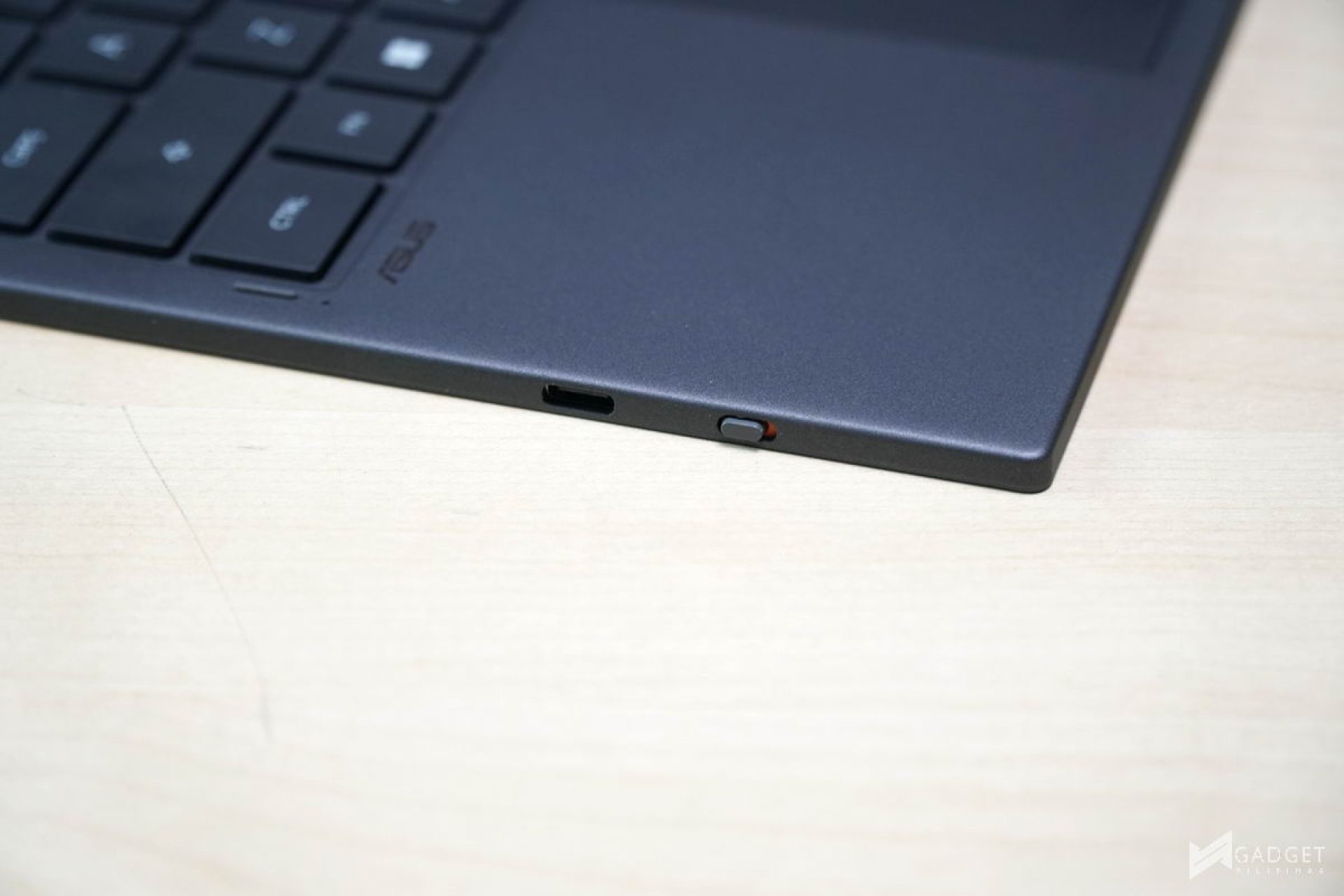 ASUS Zenbook DUO 2026 Initial Review 038