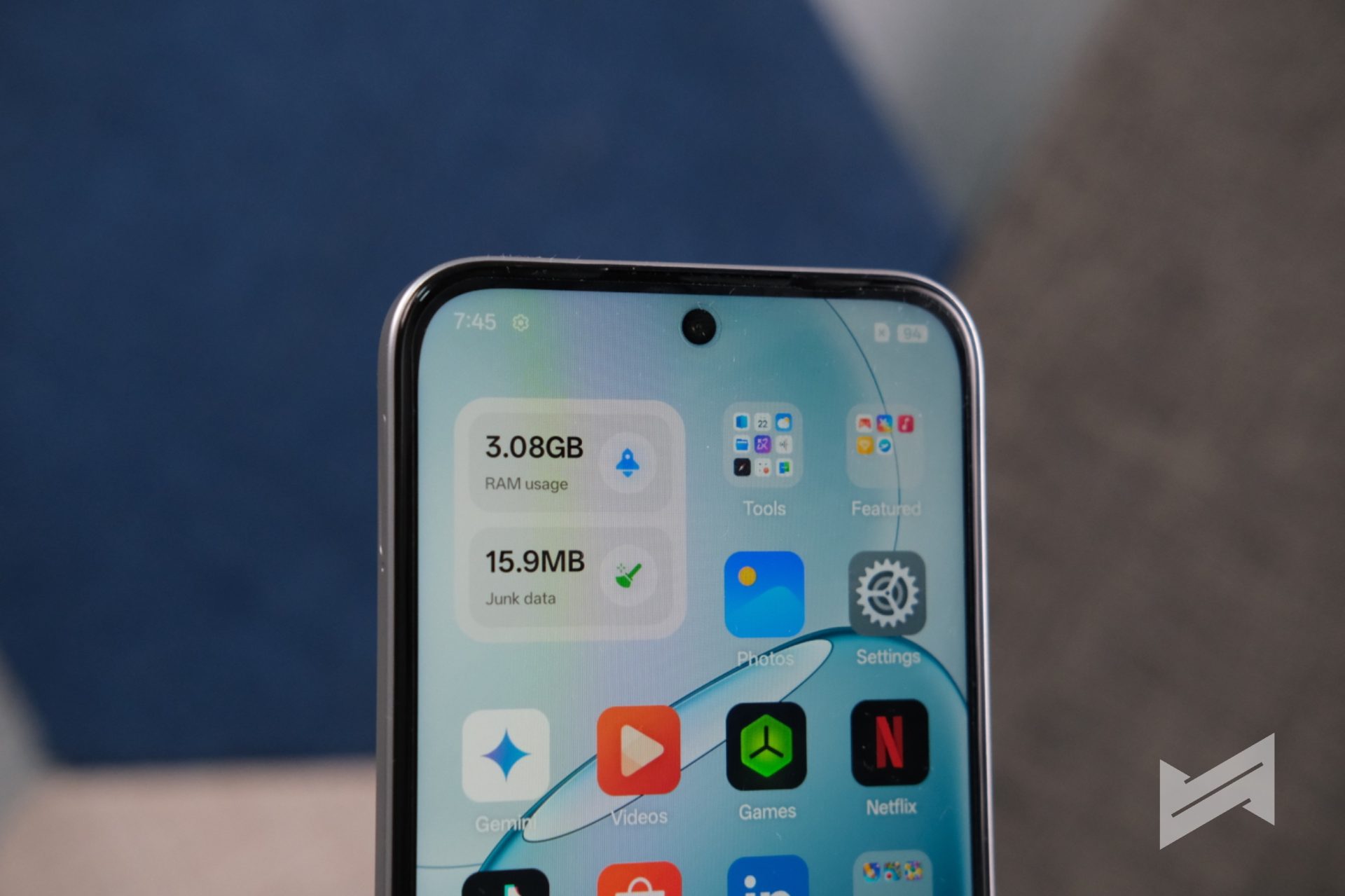 OPPO A6s 5G 3