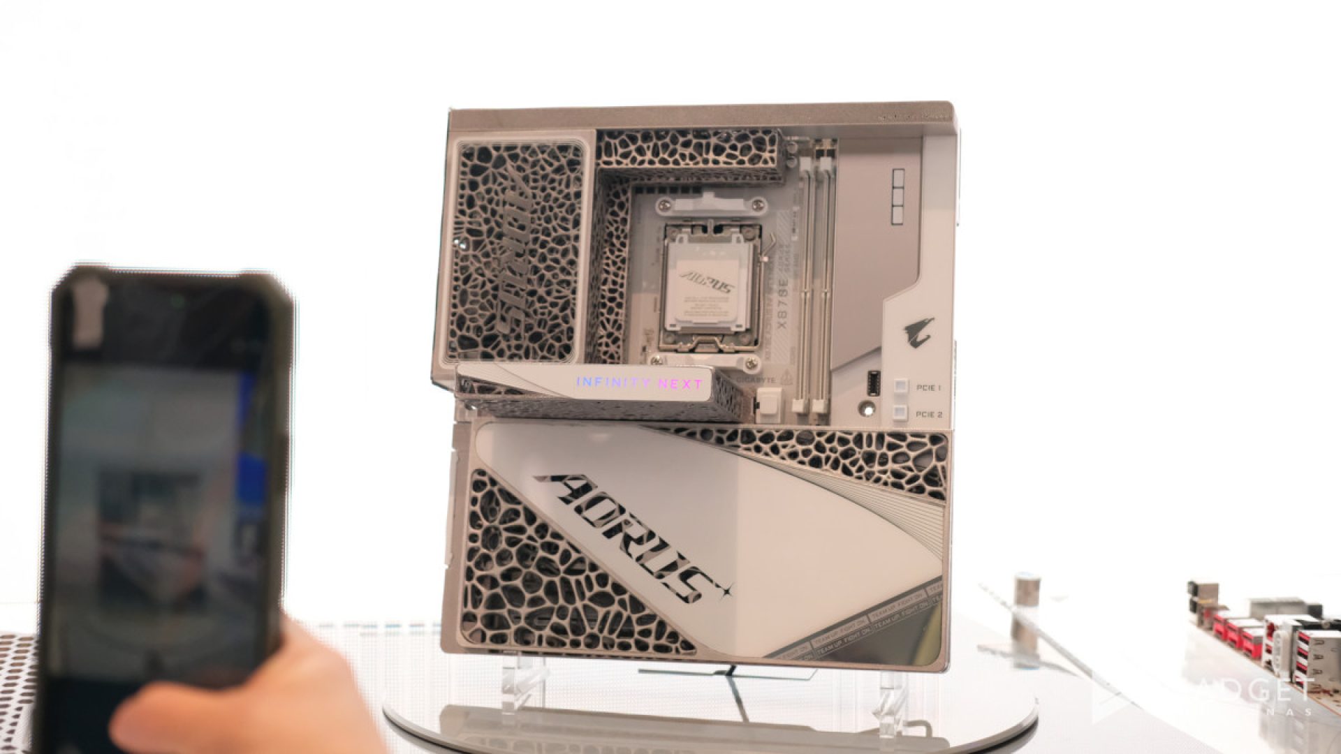 GIGABYTE 40th Anniversary X870E and X870 AORUS INFINITY Series Computex 2026 1