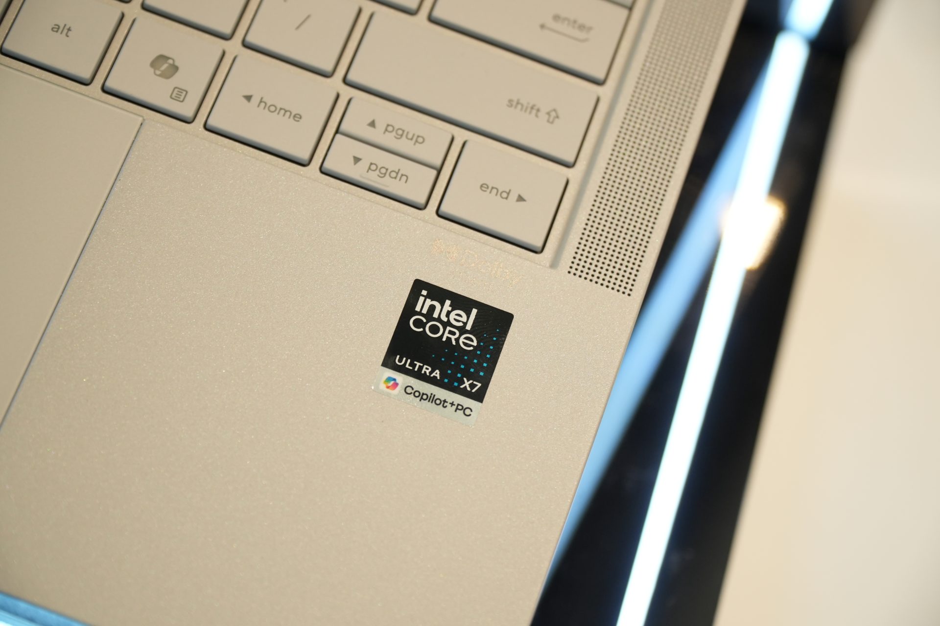 ASUS ExpertBook Ultra B9406CAA PH 1