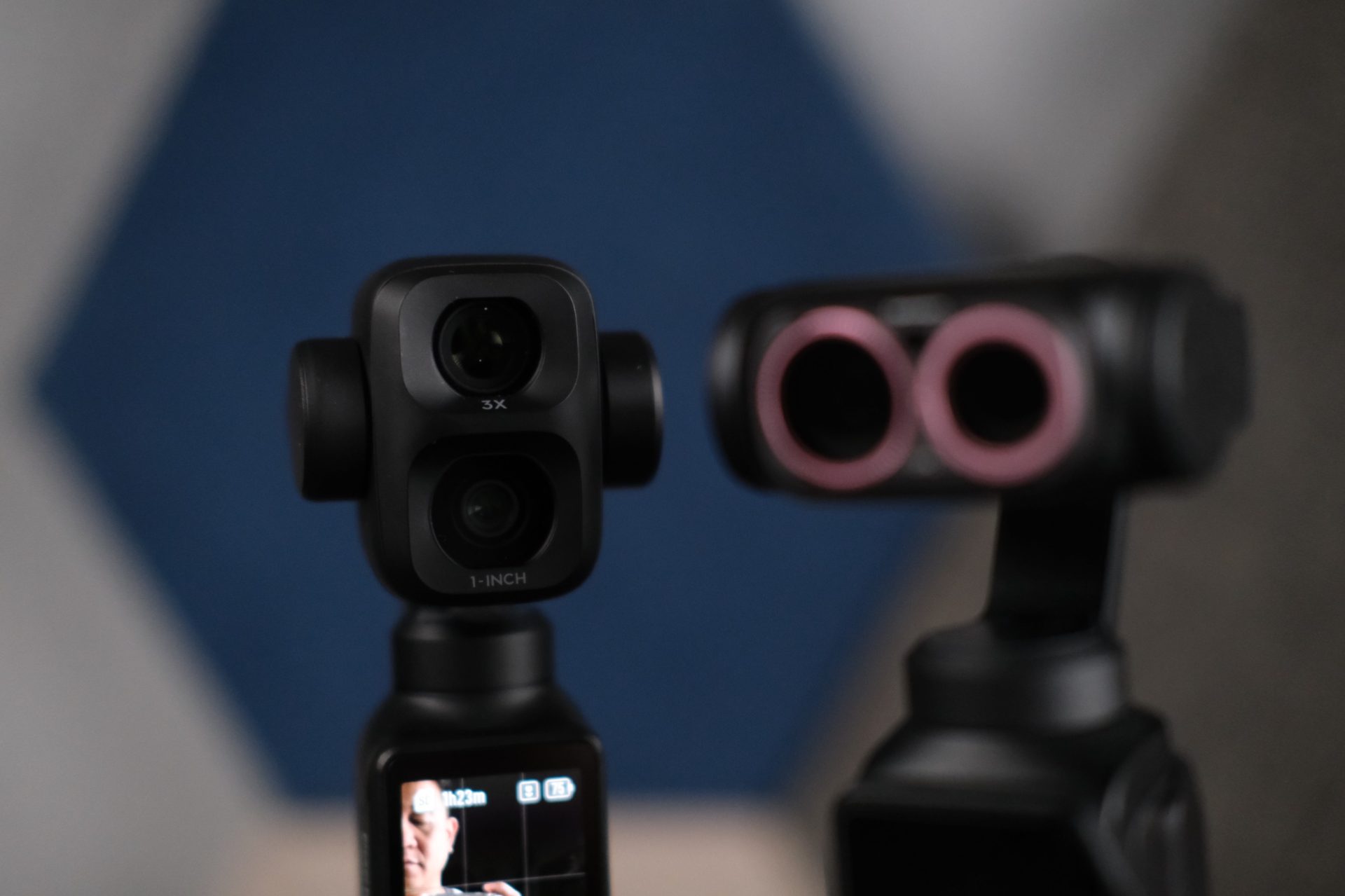 DJI Osmo Pocket 4P vs Insta360 Luna Ultra 26