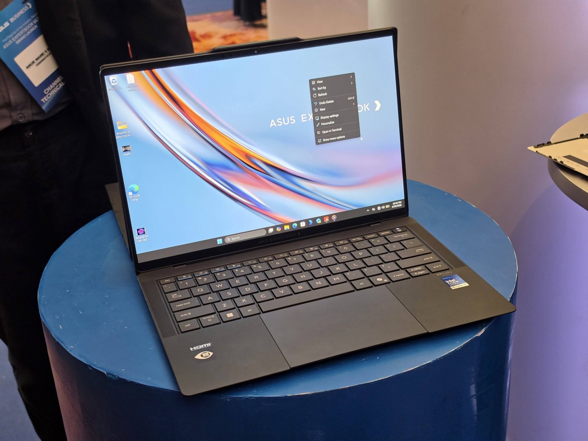 asus expertbook ultra black